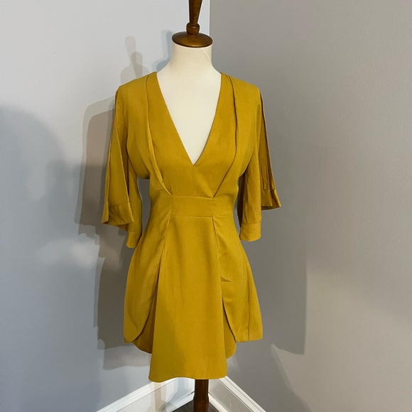 Revolve got me faded dress size S - Picture 2 of 8